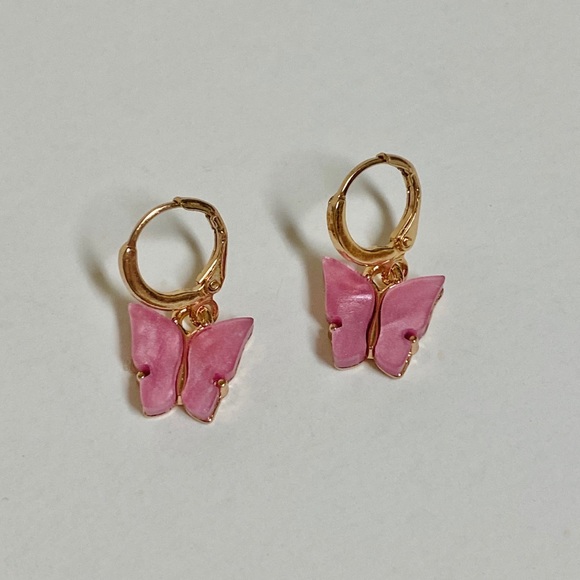 2 Piece Butterfly Charm Drop Earrings - Picture 5 of 8